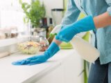 Covid-19 : désinfecter les surfaces et votre maison